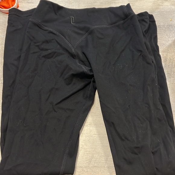 Liason the Label X Sydney Adams - Picture 3 of 3